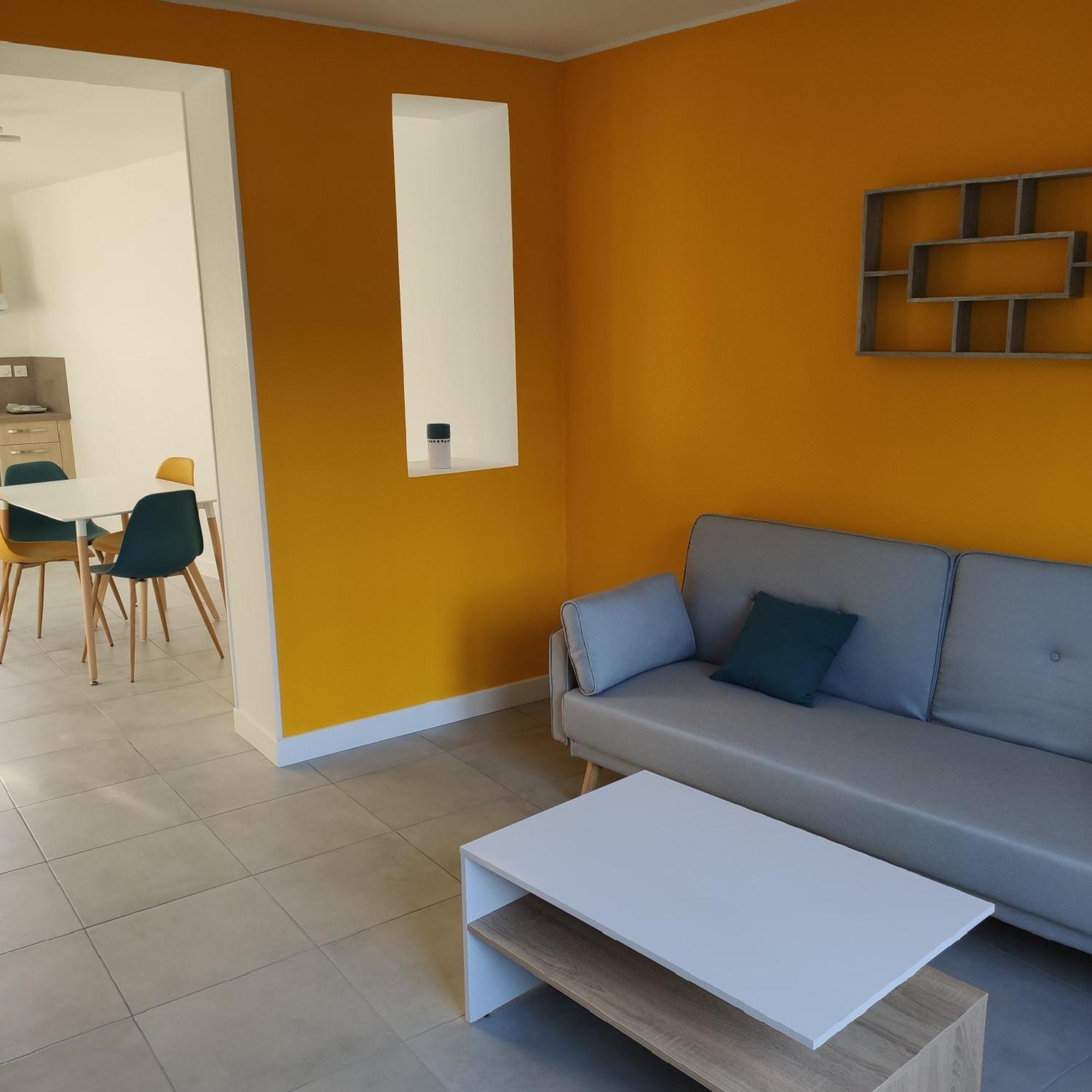 Appartement Cosy Avec Place De Parking Privee Ле-Ман Екстер'єр фото